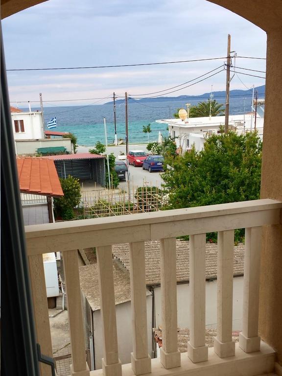 Zach'S House Villa เนอาโรดา ภายนอก รูปภาพ