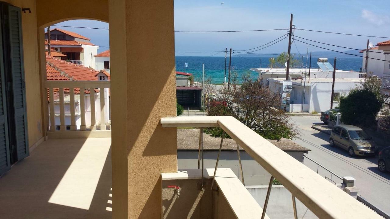 Zach'S House Villa เนอาโรดา ภายนอก รูปภาพ